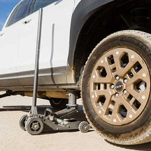 Load image into Gallery viewer, 1.5 Ton "TALON" BIG WHEEL OFF ROAD JACK Pro Eagle